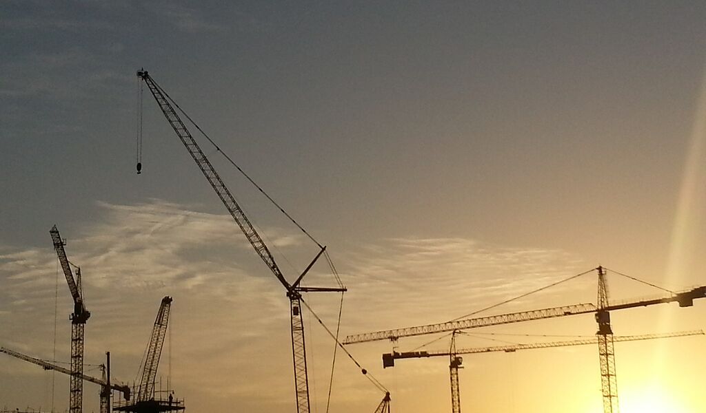 Blick hinter die Bauzäune in Doha